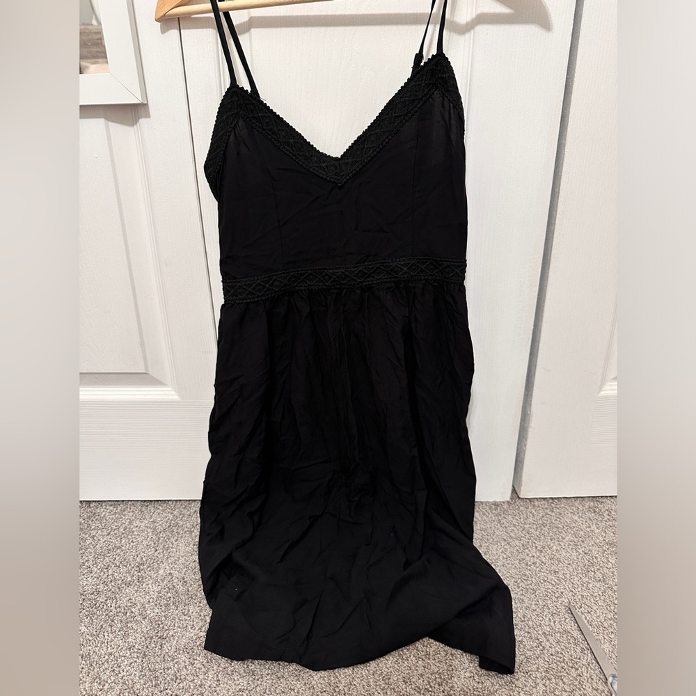 Black flowy dress